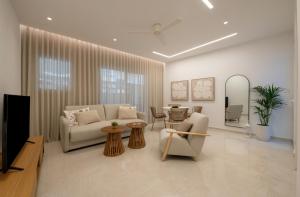 Mireye Lake Apartments