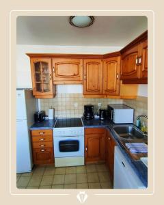 Appartements AGDE : Vue exceptionnelle sur le Fleuve et grand appartement de 2 chambres au coeur du centre historique d-Agde. : photos des chambres