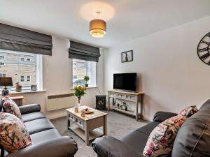2 Bed in Holmfirth 95230