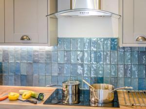 1 Bed in Lymington 81429