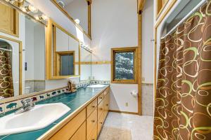 1 Mi to Dtwn Red Lodge Mtn-View Cabin Getaway