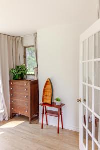 Westlake Cottages - Highway House