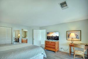 294-1 Moss Oak Circle