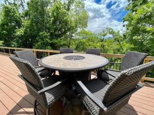 The Hitching Post By Avada Properties