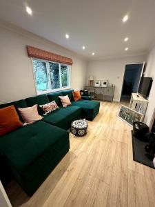 Tranquil home at Westerlands Farm, Sleeps 7, The South Downs