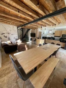 Maisons de vacances Maison spacieuse a Guchen avec jardin et barbecue : photos des chambres
