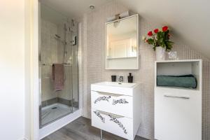 Maisons d'hotes A 2 pas d AZAY : photos des chambres