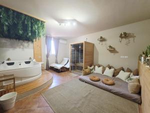 VILLA REGINA - Suite con Spa Sperlonga Vertice Rooms
