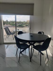 Maestro I Apartment