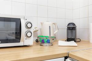 Charming Room Center of Paris