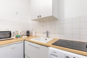 Charming Room Center of Paris