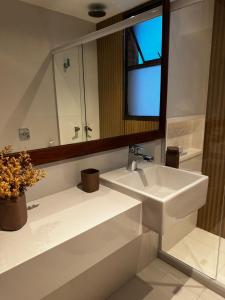 Apto 02 suítes - Vista Mar Barra da Tijuca - RJ