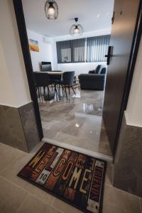 M&D Felix Suites