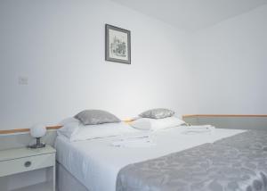 Economy Double or Twin Room with Balcony room in Hotel Miran Pirovac