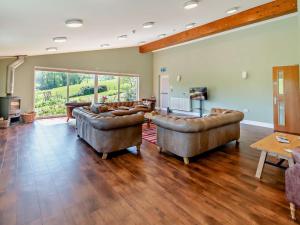 5 Bed in Godshill 94494