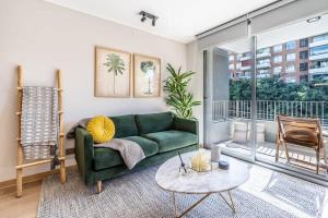 HT Depto en Las Condes con Estacionamiento