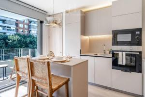 HT Depto en Las Condes con Estacionamiento