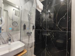 Hotels 55 Hotel Montparnasse : photos des chambres