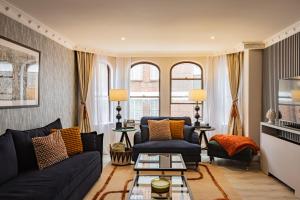 Mayfair House
