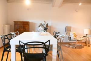 SE189 - Senigallia, elegante attico in centro storico