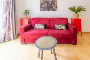 "Le Transversal 2" -Balcon-Garage privé optionnel -Centre historique -Plages à 21km !