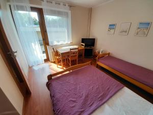 Lewada pokój trzyosobowy z balkonem