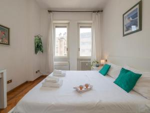 Moscova dream - Bright and Quiet 5th Floor Apartment