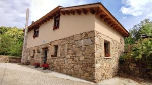 Vivienda de Uso Turístico Los Castaños