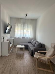 Seaesta Holidays Andrea