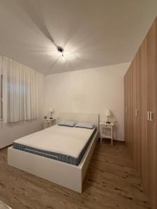 Seaesta Holidays Andrea