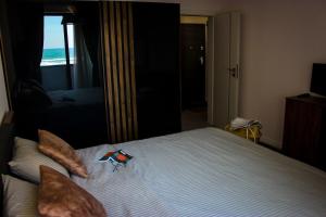 Sea Shine Apartament, frontal sea view