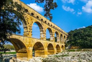 Sejours chez l'habitant Chambre avec sdb privee entre Arenes et Musee de la Romanite : photos des chambres