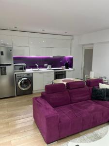 Ultracentral cu terasa Etaj unu