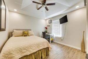 Spacious Backyard - San Juan Home Near Border