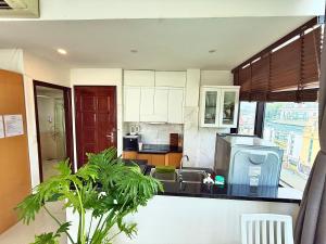 Downtown Kem APT Lots of light