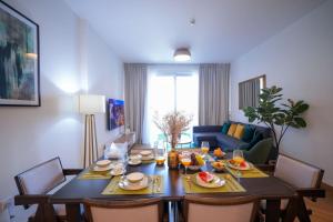 Modern 1BR 4 guest apartment World Trade Center