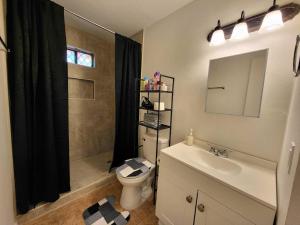 Large parking lot sleeps 8