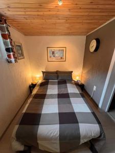 Chambre double avec salle de bain privée