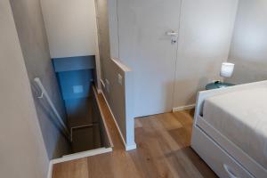 Black Stones Li Cuti