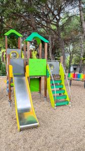 Sunny Mandre with terrace, 2 bedrooms, near beach