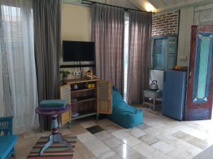 HI Lonny Villa Seminyak