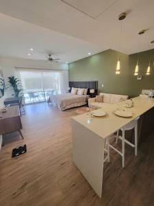 Condo moderno y exclusivo en Playacar