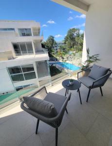 Exclusive Modern Condo in Playacar