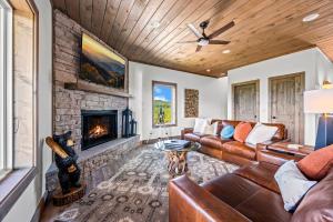 Premier Mountain Views By Avada Properties