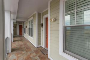 10 Waterfront Drive, #212