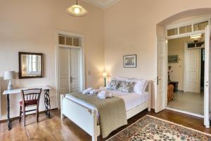 The Cretan Manor