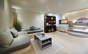 Ablaze Luxury Athens