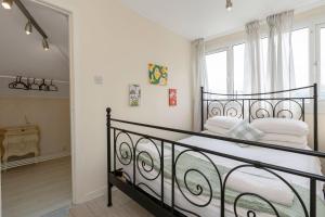 Charming Edinburgh Bungalow