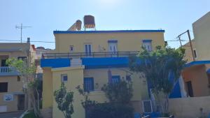 Christina Rooms No1