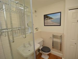 2 Bed in Minehead 75338